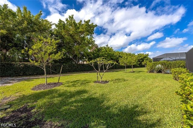 3952 Black Eagle LN, Fort Myers, FL 33966