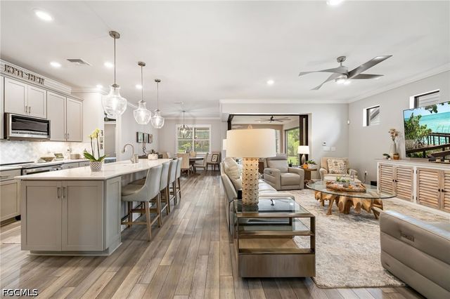 3952 Black Eagle LN, Fort Myers, FL 33966