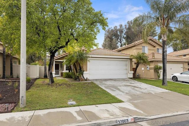 32003 Calle Novelda, Temecula, CA 92592