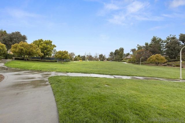 32003 Calle Novelda, Temecula, CA 92592