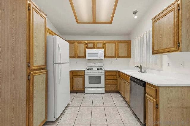 32003 Calle Novelda, Temecula, CA 92592