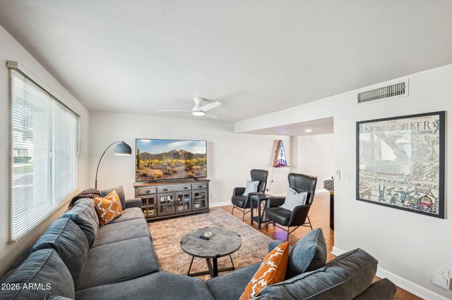 4209 N MILLER Road, Scottsdale, AZ 85251