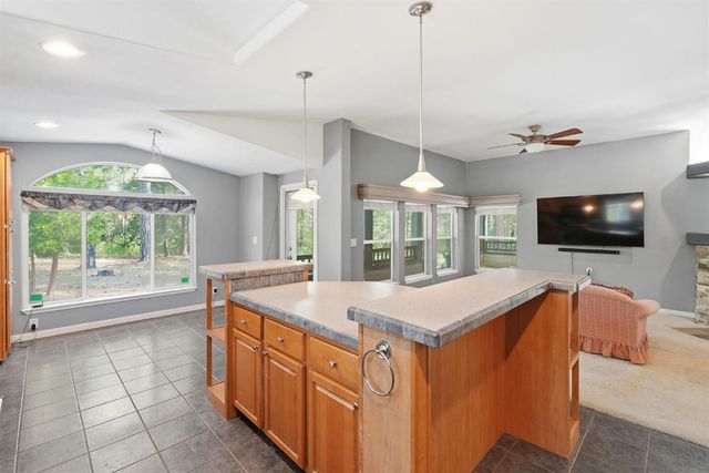 15269 Orchard Springs Rd, Grass Valley, CA 95945