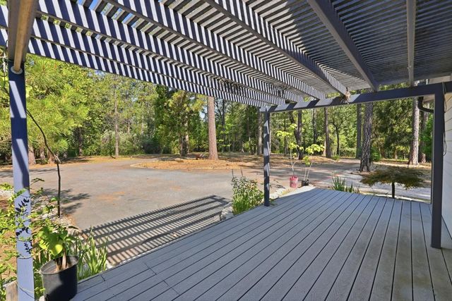 15269 Orchard Springs Rd, Grass Valley, CA 95945
