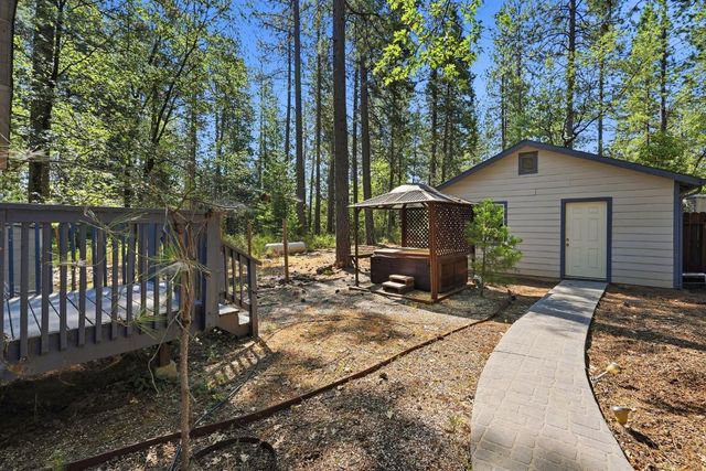 15269 Orchard Springs Rd, Grass Valley, CA 95945