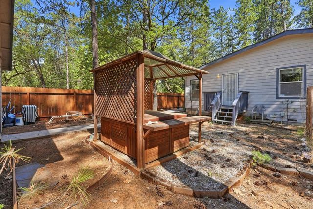 15269 Orchard Springs Rd, Grass Valley, CA 95945