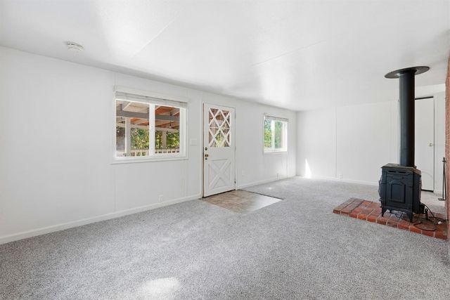 15269 Orchard Springs Rd, Grass Valley, CA 95945