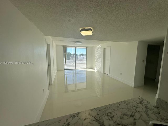 14170 SW 84th Street 402-F, Miami, FL 33183