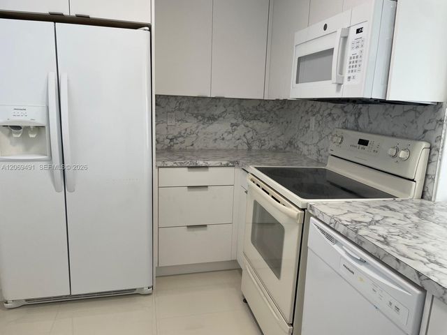 14170 SW 84th Street 402-F, Miami, FL 33183