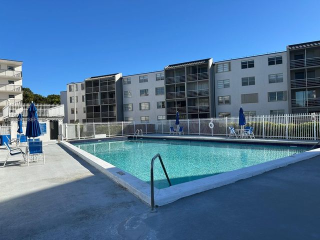 14170 SW 84th Street 402-F, Miami, FL 33183