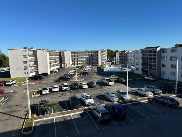 14170 SW 84th Street 402-F, Miami, FL 33183