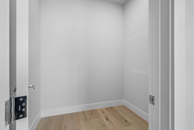 721 Lake Avenue N, Delray Beach, FL 33483