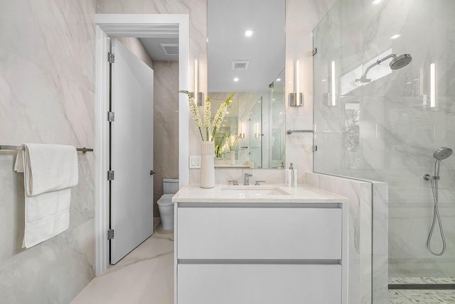 721 Lake Avenue N, Delray Beach, FL 33483