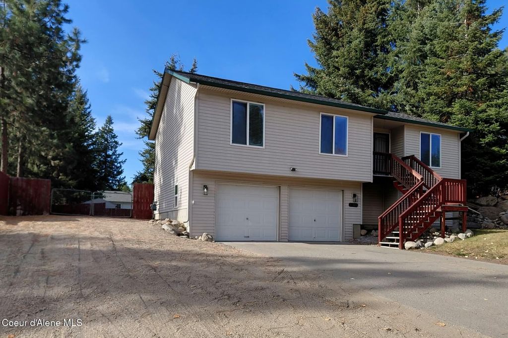 31725 N Middle Ave, Spirit Lake, ID 83869 photo 2