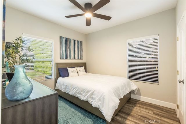 923 N Mentor Avenue, Pasadena, CA 91104