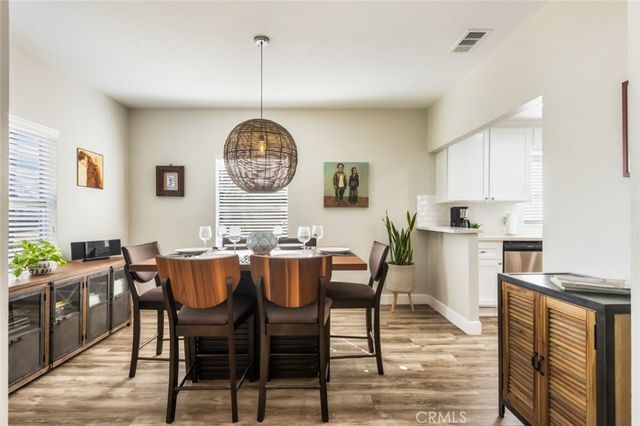 923 N Mentor Avenue, Pasadena, CA 91104
