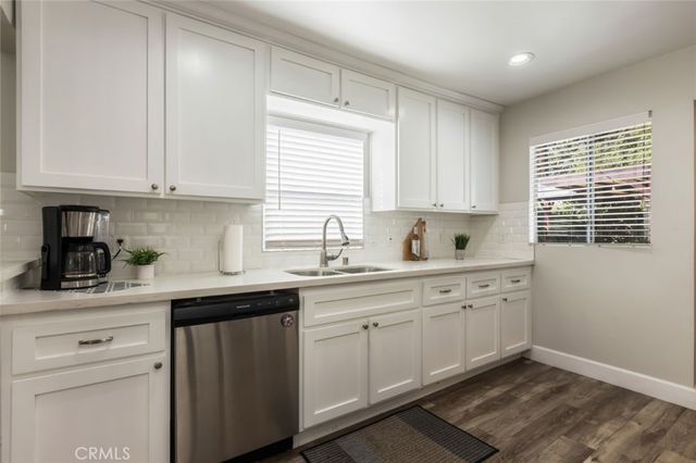923 N Mentor Avenue, Pasadena, CA 91104
