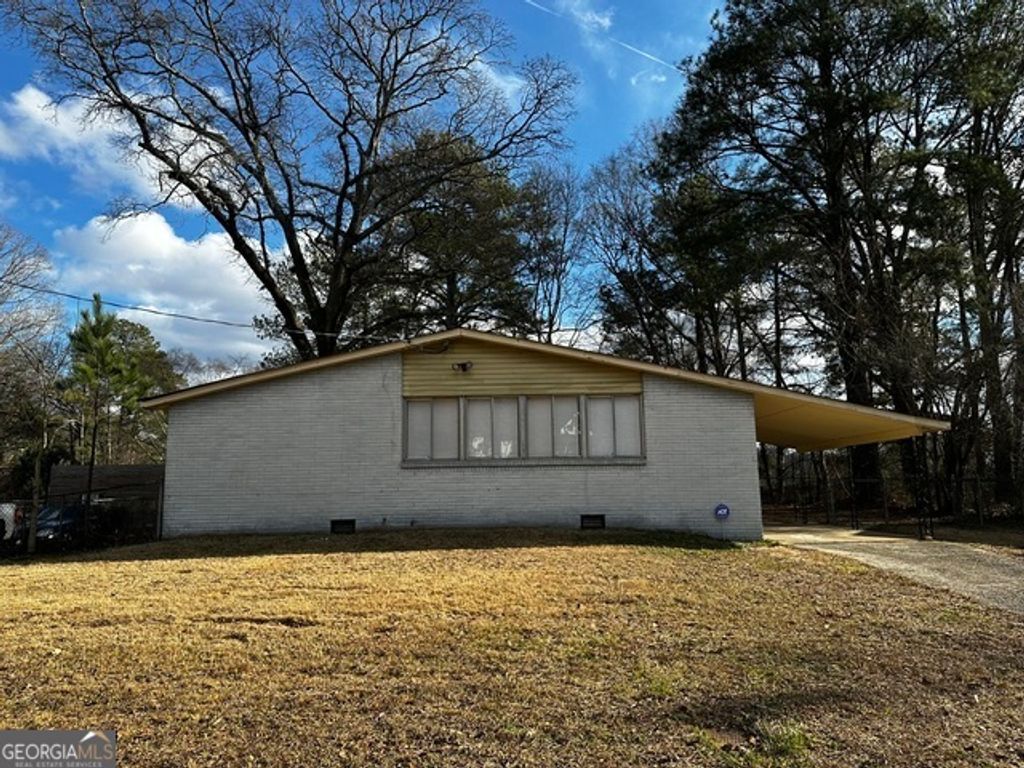 6690 Willow Twig Road, Riverdale, GA 30274