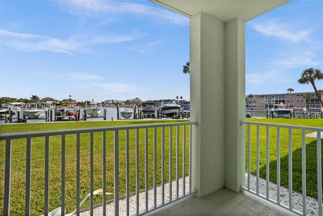 400 64TH AVENUE 105, St Pete Beach, FL 33706