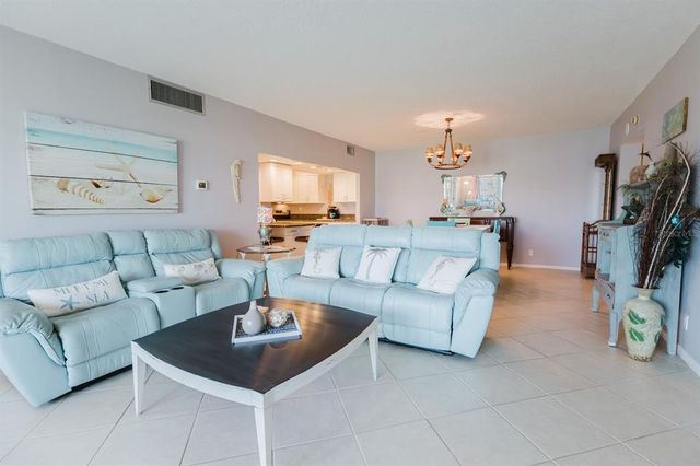 400 64TH AVENUE 105, St Pete Beach, FL 33706