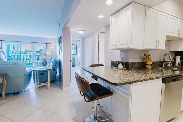 400 64TH AVENUE 105, St Pete Beach, FL 33706