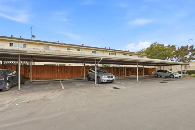 2672 Salome Ct, San Jose, CA 95121