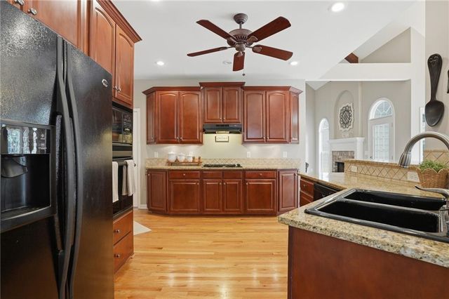 3210 Chippewa Run NW, Kennesaw, GA 30152