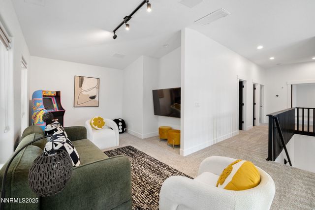 16435 Snow Flower Drive, Reno, NV 89511