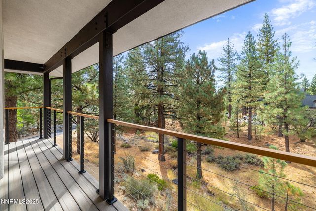 16435 Snow Flower Drive, Reno, NV 89511