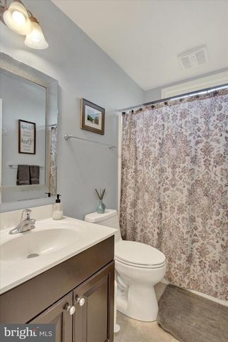 1451 WHEATFIELD DR, York, PA 17408