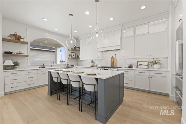 7326 W Runner Stone St, Eagle, ID 83616