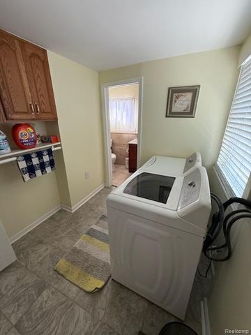 37805 Maplehill Street, Harrison Twp, MI 48045