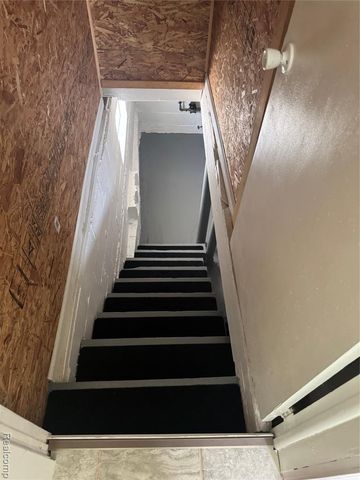 37805 Maplehill Street, Harrison Twp, MI 48045