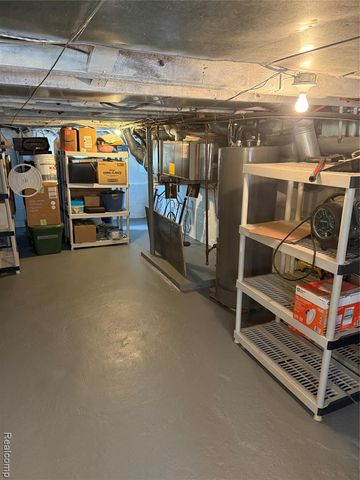 37805 Maplehill Street, Harrison Twp, MI 48045