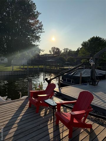 37805 Maplehill Street, Harrison Twp, MI 48045