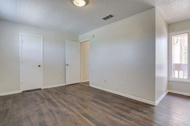 5760 38th Street, Lubbock, TX 79407