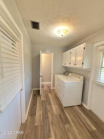 2512 W 27th Street, Panama City, FL 32405