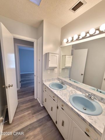 2512 W 27th Street, Panama City, FL 32405