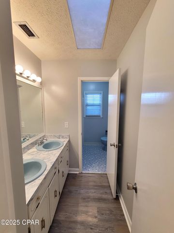 2512 W 27th Street, Panama City, FL 32405