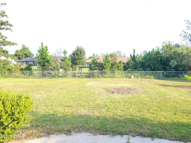 2512 W 27th Street, Panama City, FL 32405