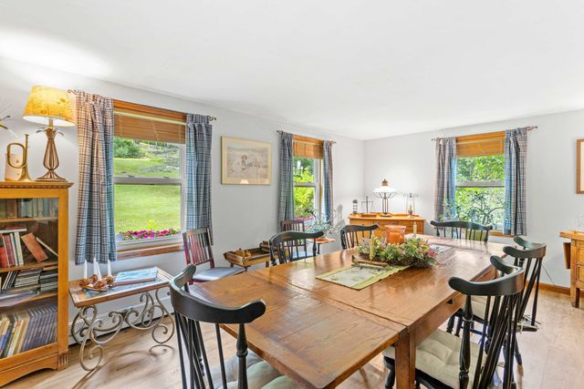 7303 Oak Hill Road, Loudon, NH 03307