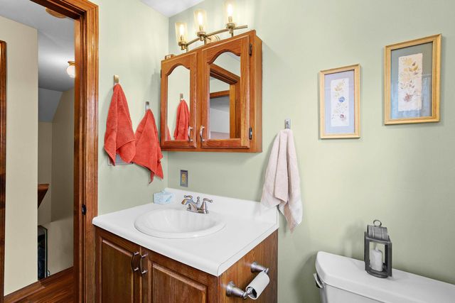 7303 Oak Hill Road, Loudon, NH 03307