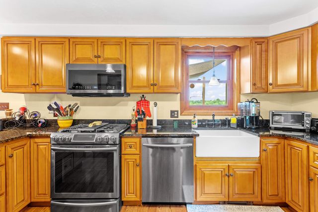 7303 Oak Hill Road, Loudon, NH 03307