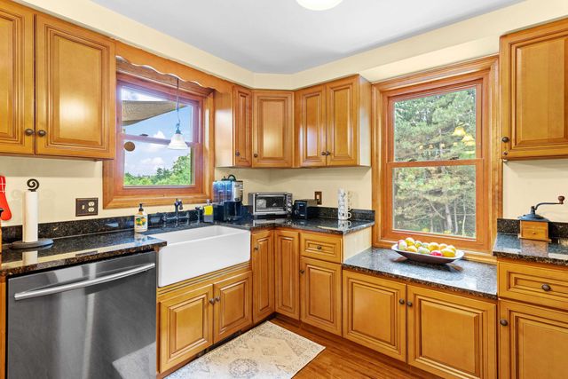 7303 Oak Hill Road, Loudon, NH 03307