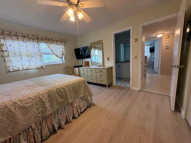 108 NE 20th Avenue NE 206, Boynton Beach, FL 33435