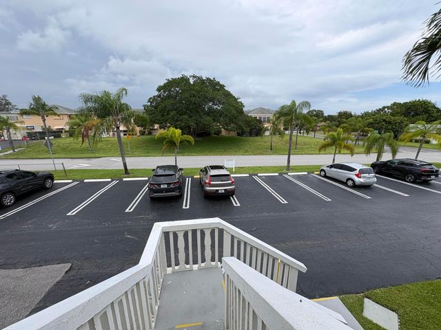 108 NE 20th Avenue NE 206, Boynton Beach, FL 33435