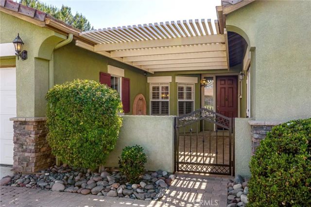 35841 Avignon Court, Winchester, CA 92596