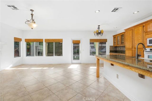 35841 Avignon Court, Winchester, CA 92596