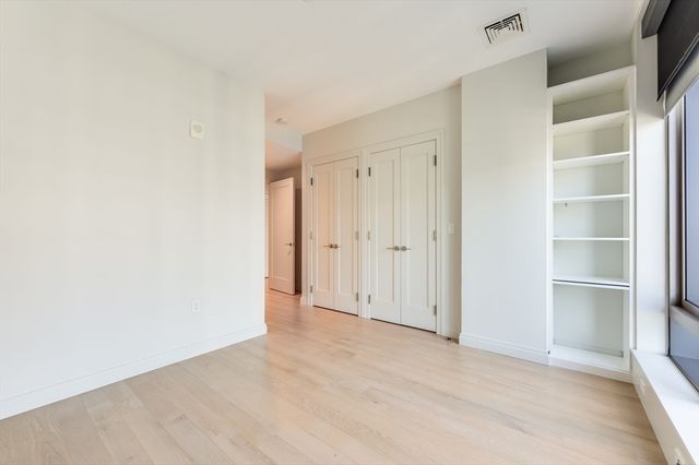 133 Seaport Blvd 2112, Boston, MA 02210