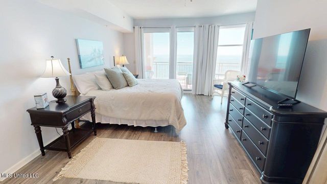 2228 Beach Drive, 1305, Gulfport, MS 39507